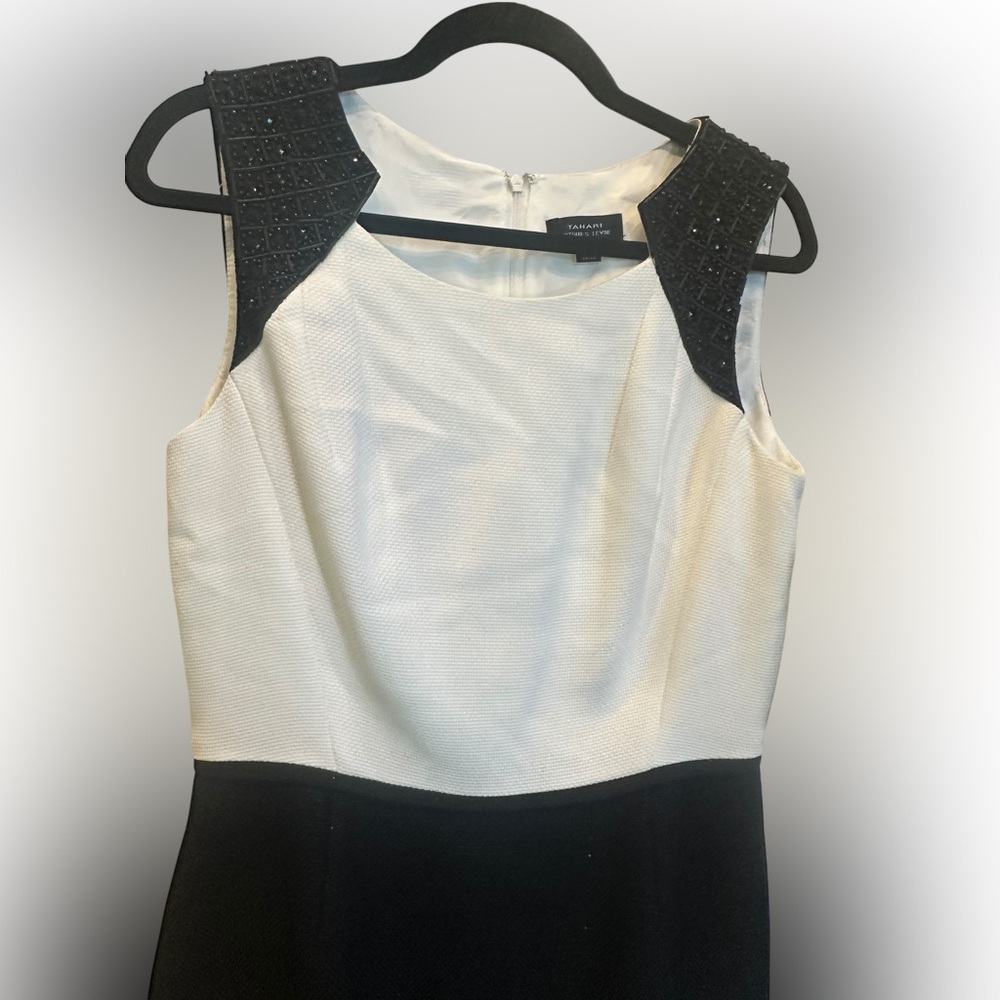 Tahari Arthur S. Levine Chic Black studs and White Sleeveless Mini Dress size 8 - Picture 7 of 14